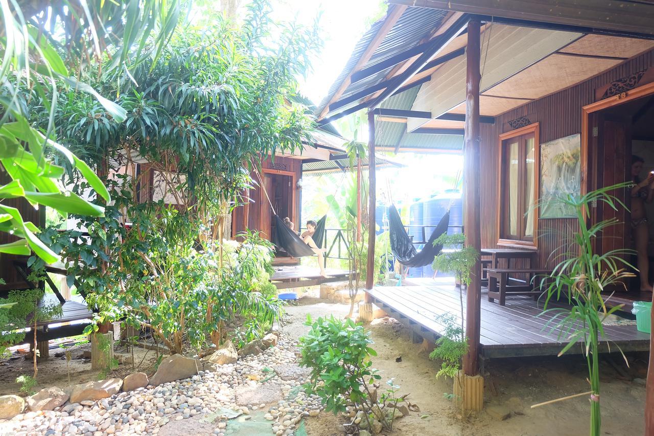 Tropical Garden Bungalow Islas Phi Phi Exterior foto